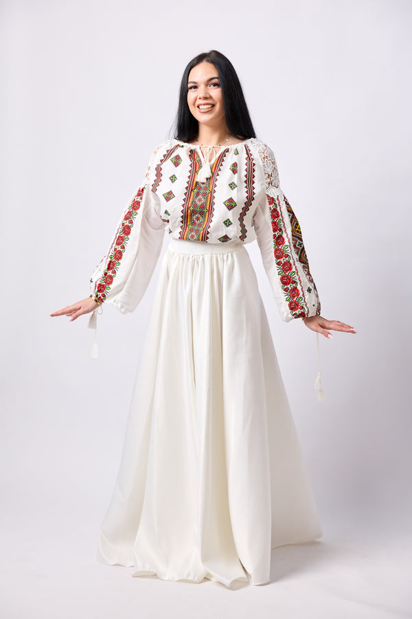 Set ie si fusta cu motive traditionale Maria alb