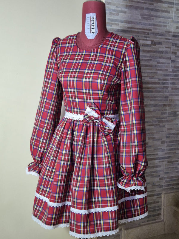 Rochie “Sweet Tartan” cu dantelă albă